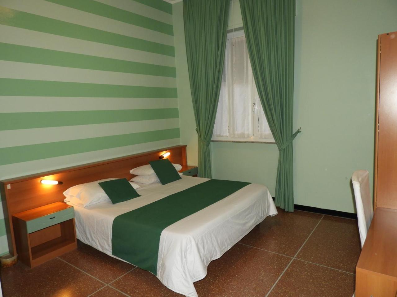 Albergo Glory Borghetto Santo Spirito Eksteriør bilde