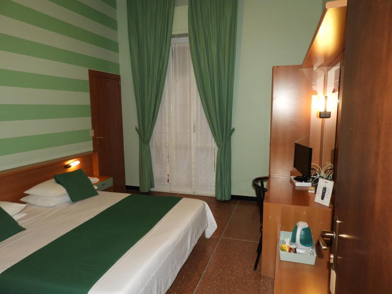 Albergo Glory Borghetto Santo Spirito Eksteriør bilde